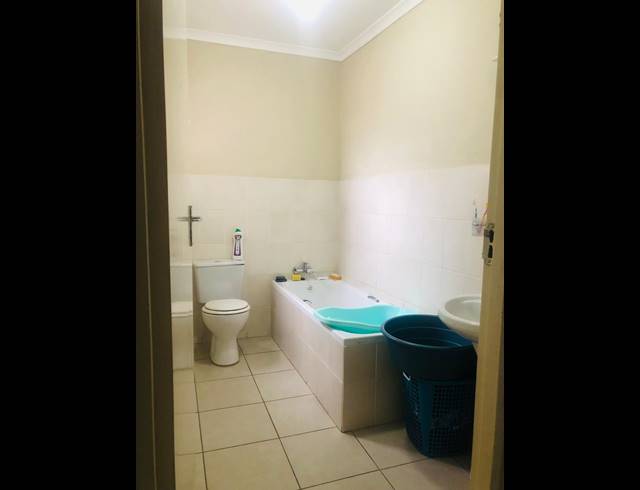 3 BEDROOM FREESTANDING FOR SALE IN WOODLANDS